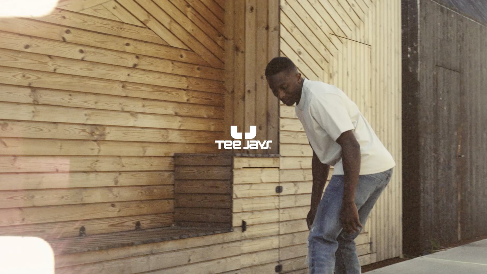 Tee Jays premium basics -vaatteet