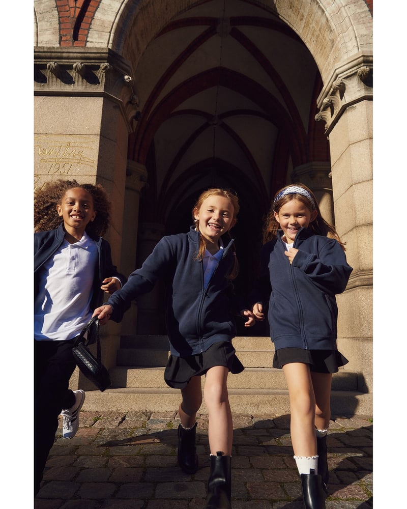 Clique Basic Cardigan lasten collegetakki – Packshot edestä