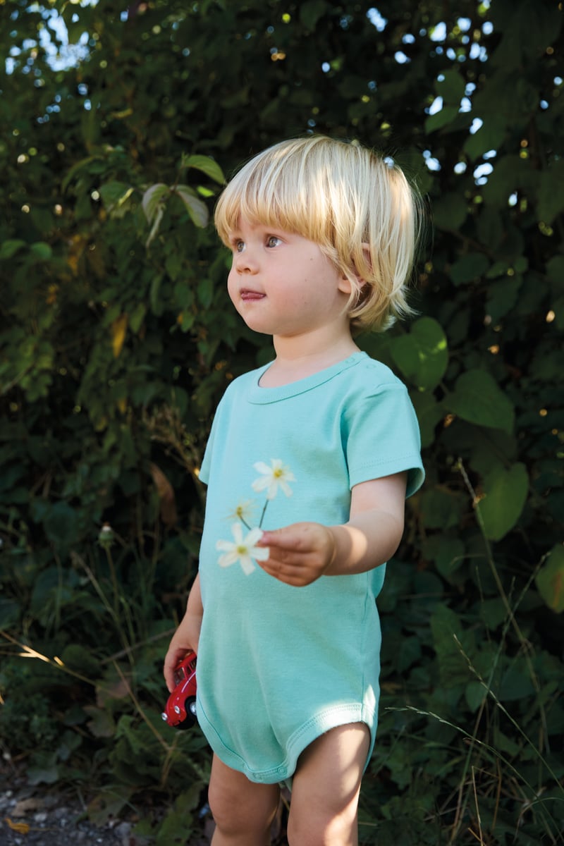 Vauvan lyhythihainen body – Studio takaa