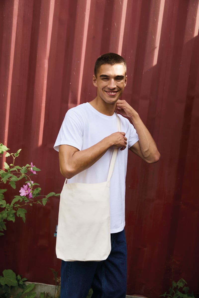 Olkalaukku, Reilun kaupan puuvilla, 210g – Studio edestä