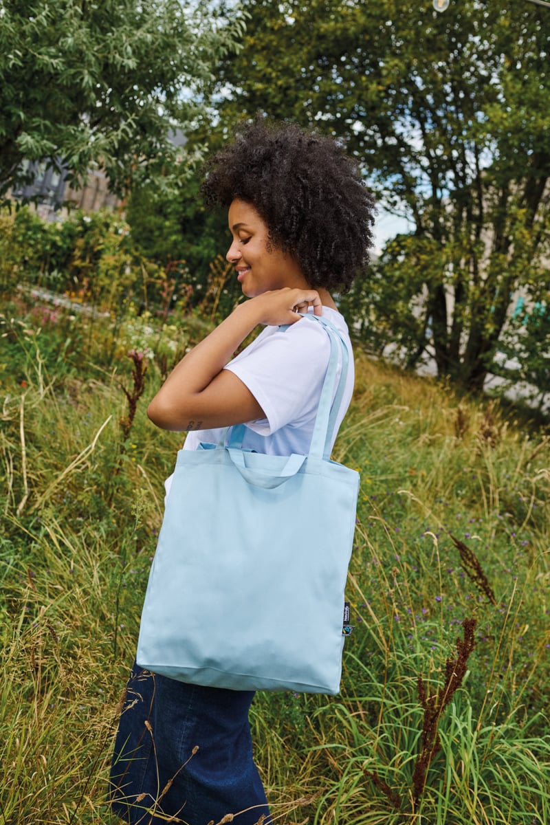 Kangaskassi useilla kahvoilla, Reilun kaupan puuvilla, 210g – Studio edestä