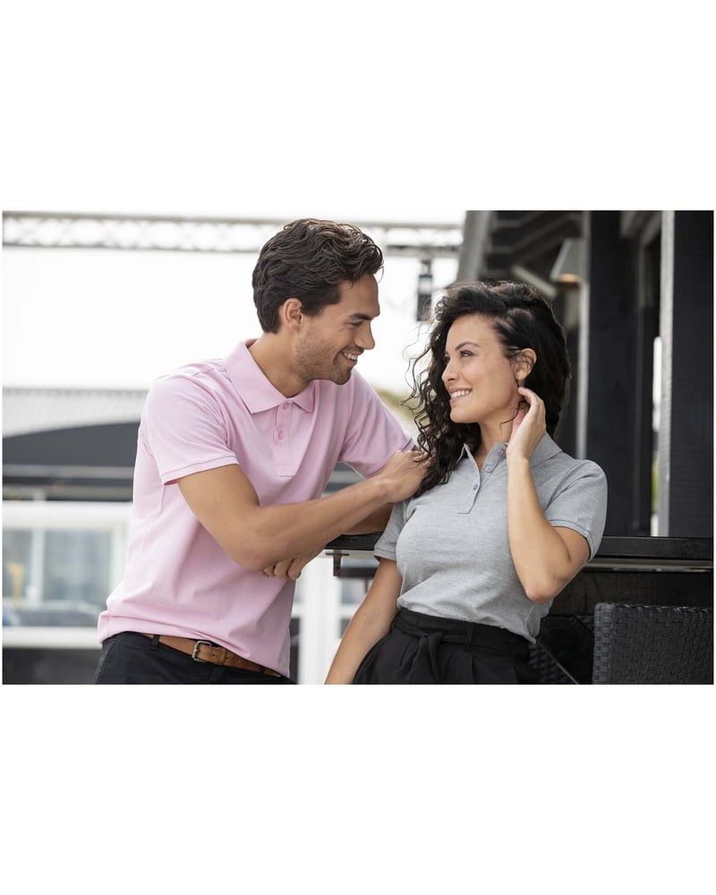 Elevate Calgary naisten BCI-puuvilla pikeepaita – Packshot takaa