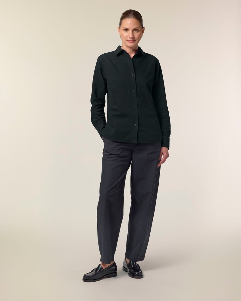 Stella Oxford Shirt naisten kauluspaita, medium fit, 190 g – Studio edestä