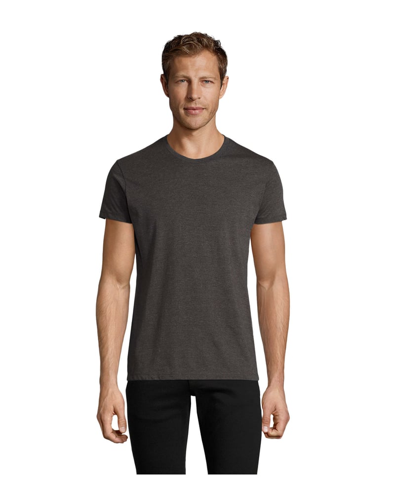 Miesten t-paita puuvilla 150 g — Sol's Regent Fit – Studio edestä