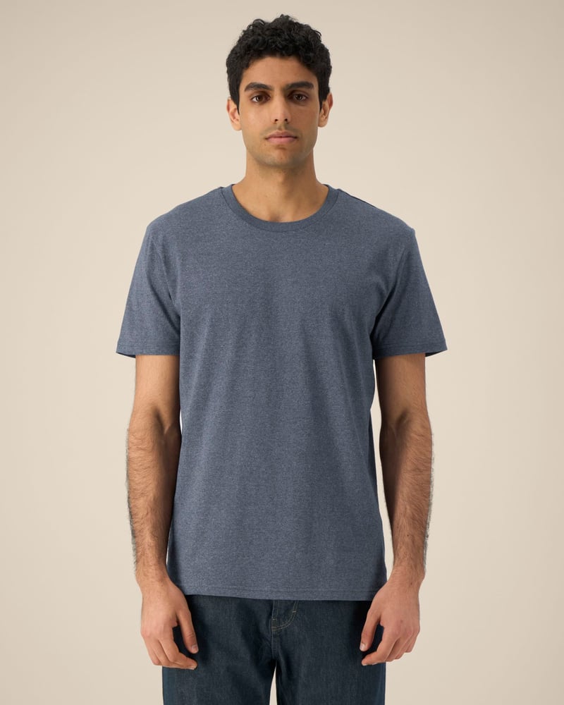 Stanley/Stella RE-Creator unisex t-paita, medium fit, 180 g – Studio takaa