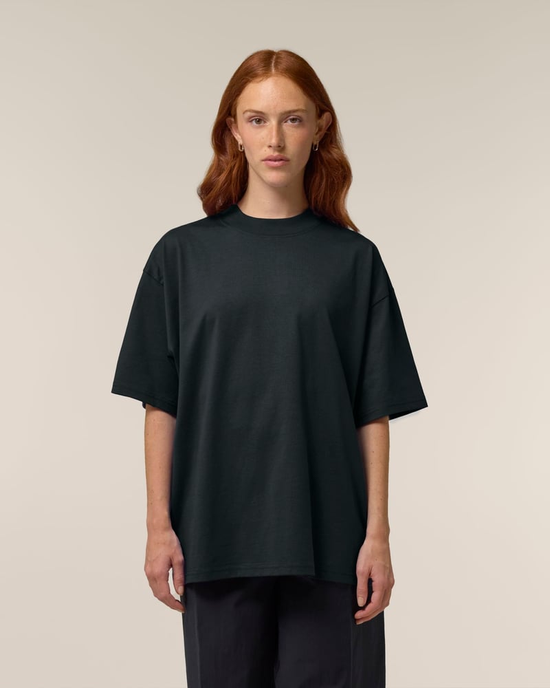 Stanley/Stella Blaster 2.0 unisex t-paita, oversized, 200 g – Studio edestä