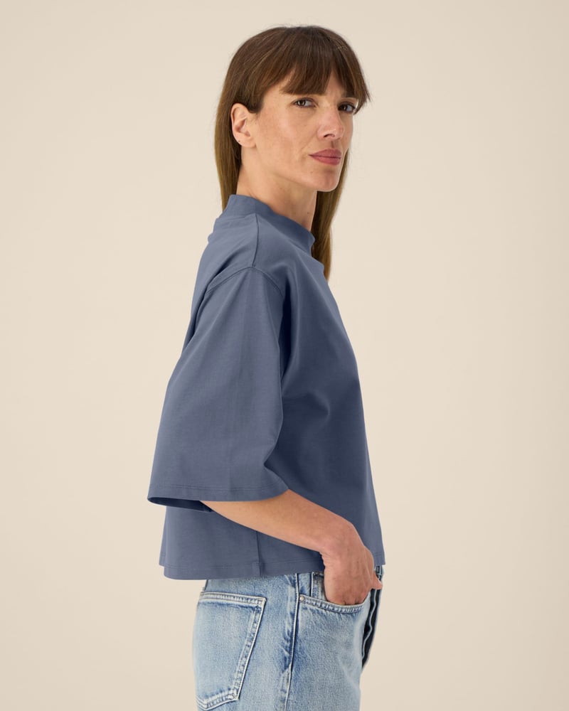 Stella Raya naisten t-paita, relaxed fit, 200 g – Studio edestä